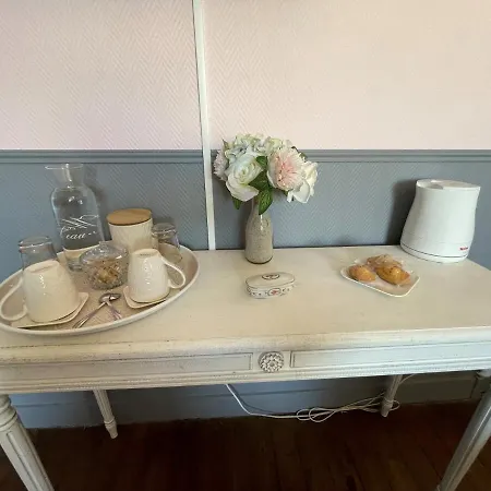 Couette-café Maison Prémartine *
